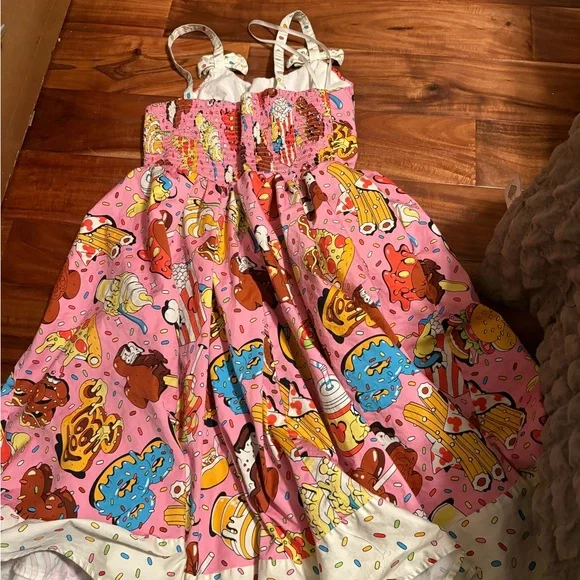 Disney Parks Snack Print Dress Women’s Medium - Picture 4 of 5